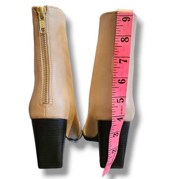 Block heeled ankle boots - Picture 4 of 8